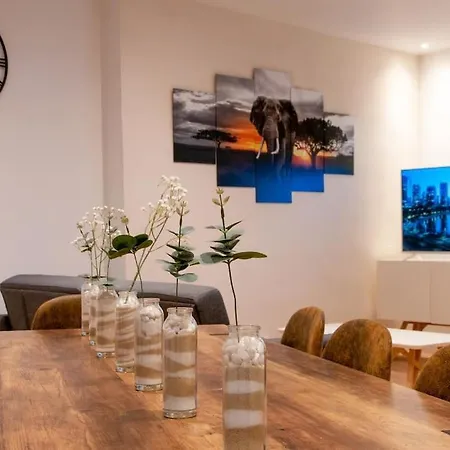 Luxe Centre A Cote Du Palais Apartment